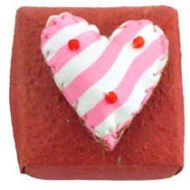 Small dosa Heart in a box