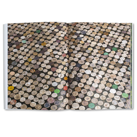 Cahiers d'Art: Ai Weiwei